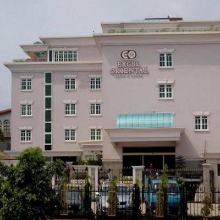 لاغوس Exel Oriental Hotel & Suites المظهر الخارجي الصورة
